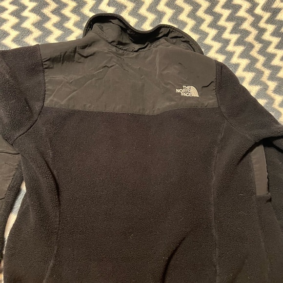 The North Face coat - Picture 2 of 3